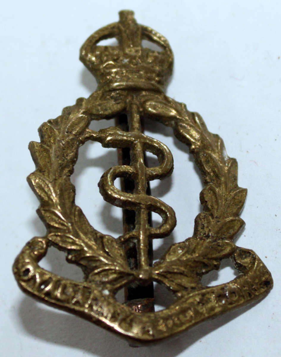 International Badges & Insignia Royal Army Medical Corps cast cap
