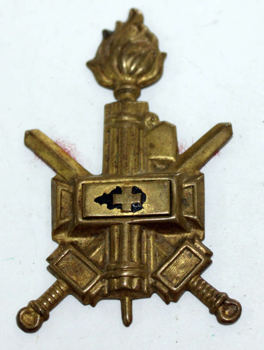 International Badges & Insignia WW2 Italian badge (No pins) for sale