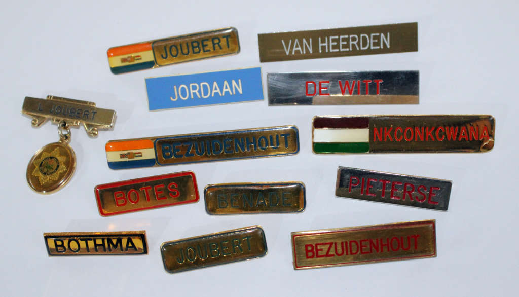 South African Army SADF name badge lot was sold for R80.00 on 17 Mar