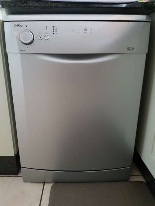 Dishwashers Defy DDW 174 Dishwasher was sold for R2,500.00 on 15 Dec