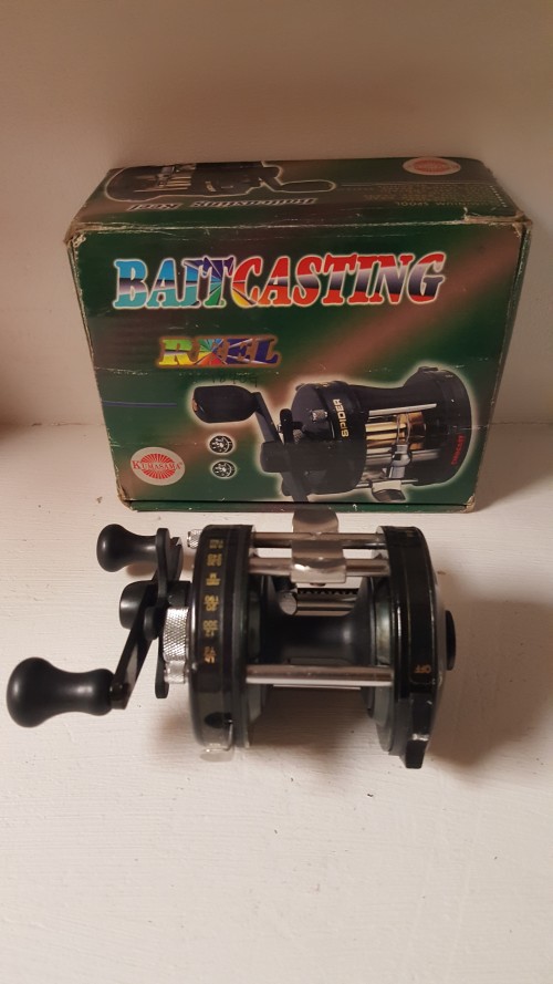 Reels - Bait Casting Spider Fishing Reel was listed for R350.00 on 14 Oct  at 12:16 by Collectique in Gauteng (ID:596700596)