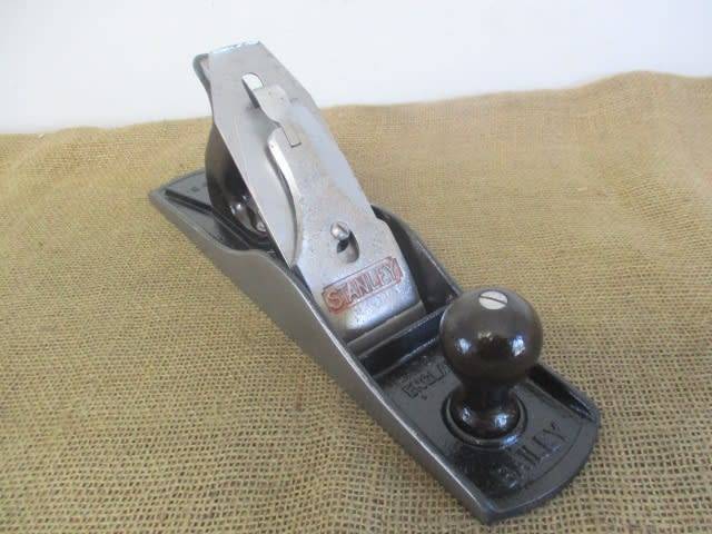 RABOT D'ÉTABLI BAILEY N°4 1/2 STANLEY 1-12-045