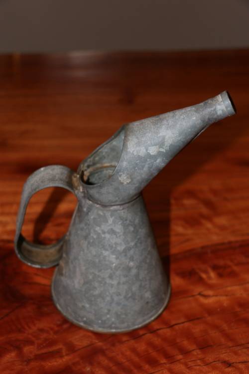 Road Vintage Oil Decanter was sold for R99.00 on 18 Aug at 1716 by