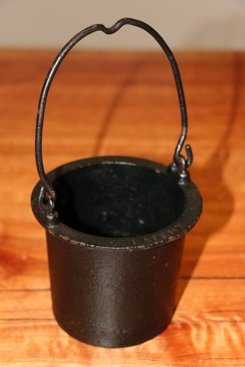Other Antiques & Collectables Antique Lead Melting Cast Iron Pot was