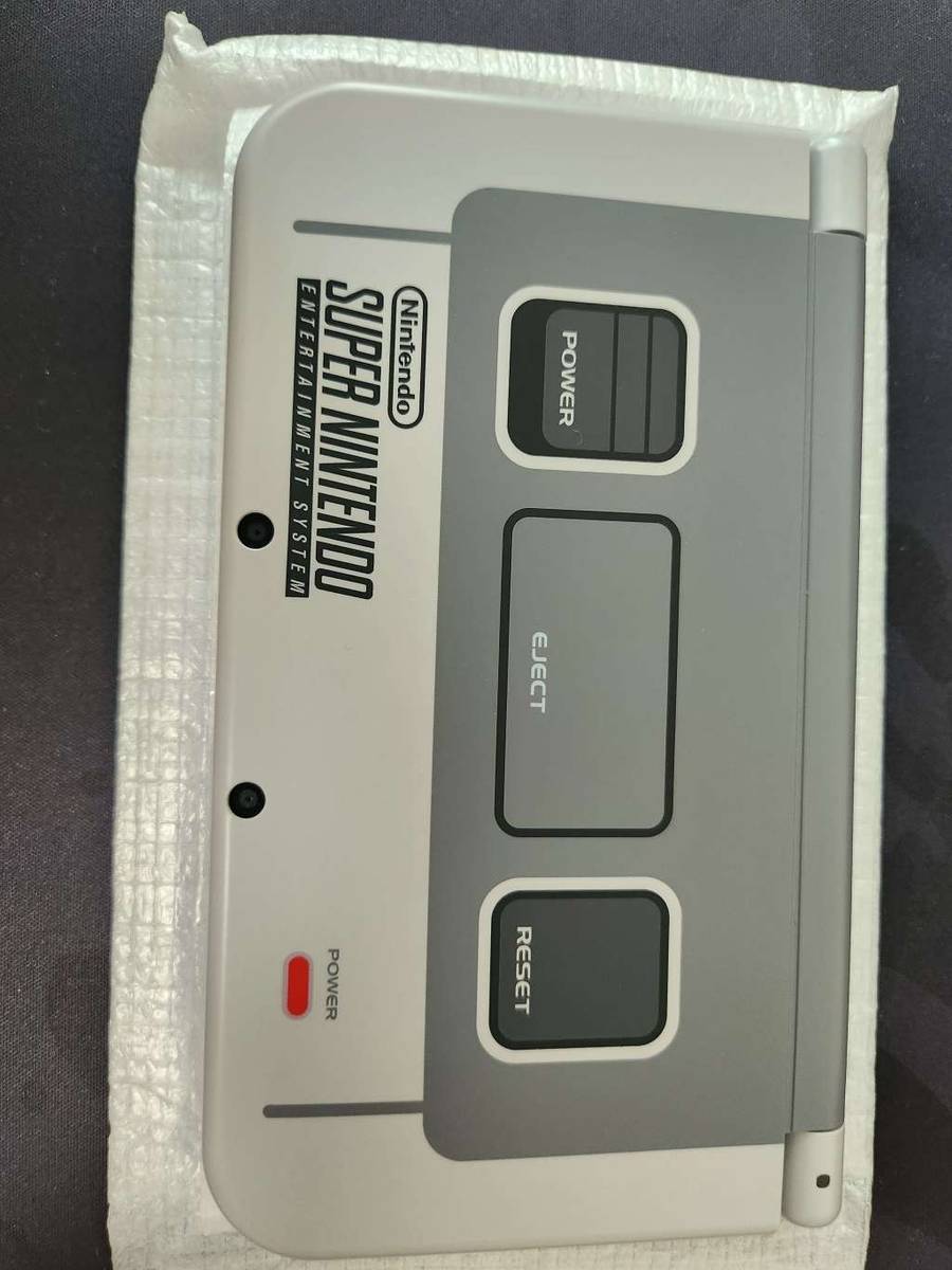 Nintendo New Nintendo 3DS XL Console SNES Limited Edition (3DS) for