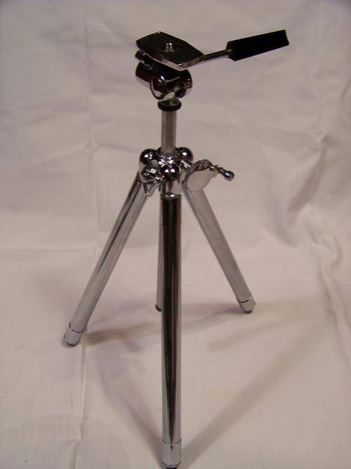 Complete Tripods Alpex Elevator Vintage Tripod was sold for R250.00