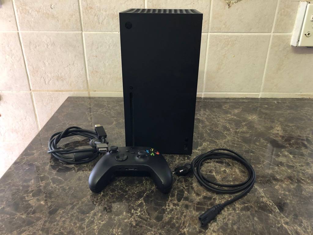 Xbox Microsoft XBox Series X 1TB was sold for R8,250.00 on 29 Nov at