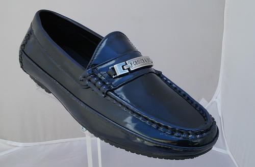 lv crafty lock it flat mule
