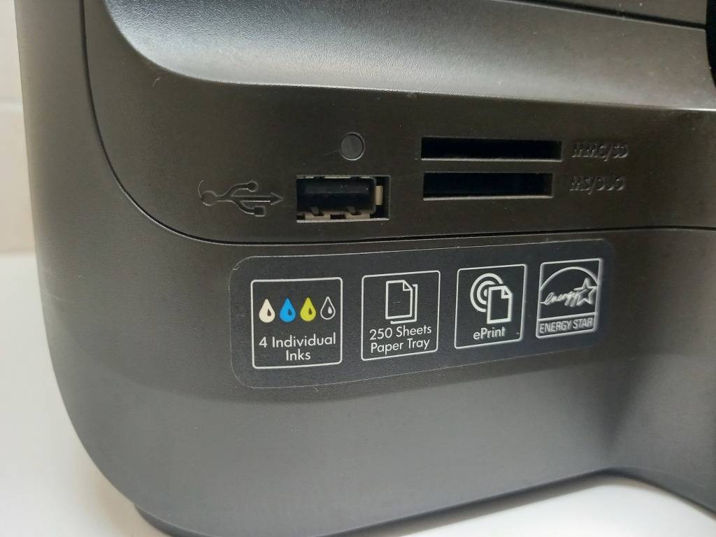 Printers Retail R24318 HP OfficeJet Pro 8600 Wireless Printer