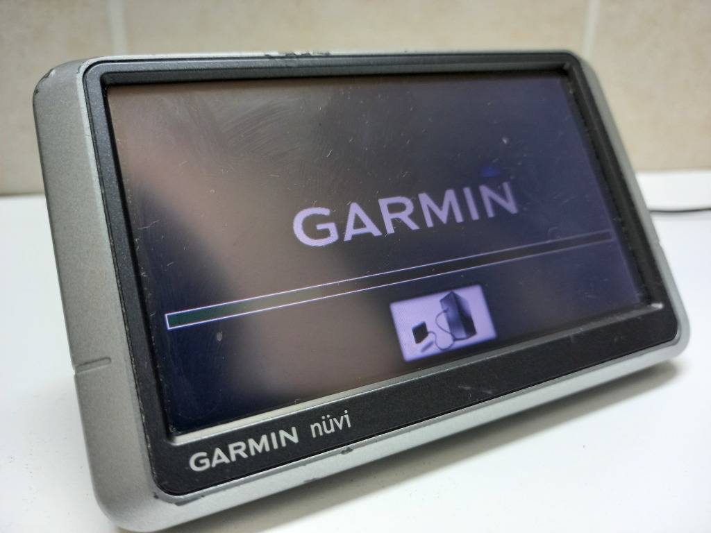 GPS Devices Full Touch Screen Garmin Nuvi Navigation Map System + SD
