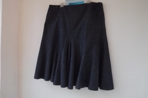 Skirts - Lovely blue denim ZETA skirt by TRUWORTHS in size 44/20 100% ...