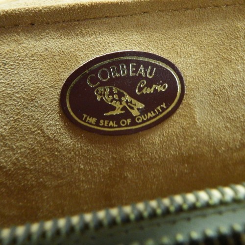 Vintage Corbeau Ostrich Skin Bag – Vintage Swag SA