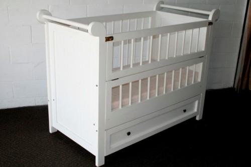 Cots A Stunning White Babies Crib Bed Cot W Brass Safety