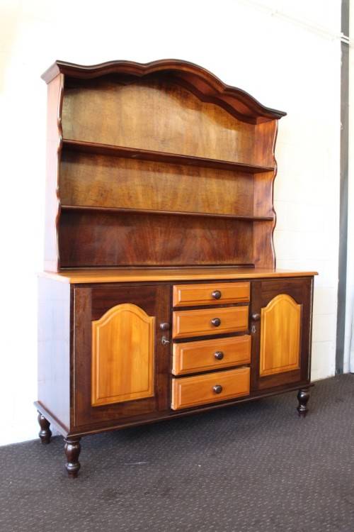 Dining Room Suites A superb Yellowwood and Imbuia dining room suite