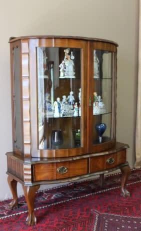 Cabinets A Beautifully Made Vintage Solid Imbuia Ball Claw