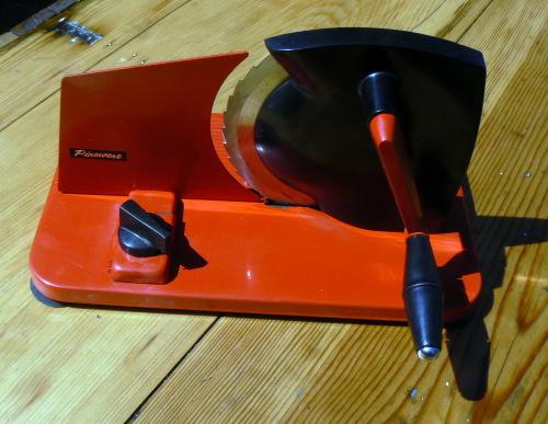 Vintage Hand Crank Slicer PINEWARE Brand Slicer Orange Color