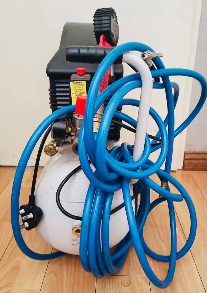 Compressors Ryobi direct drive compressor RC1524D 1.5HP 24L with air