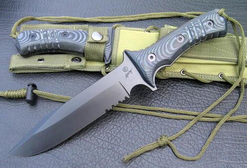 Knives & Daggers - Chris Reeve Pacific 6