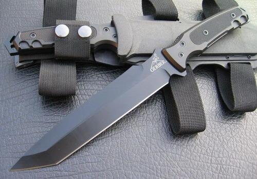 Knives & Daggers - Gerber Combat Knife was listed for R789.00 on 18 Nov
