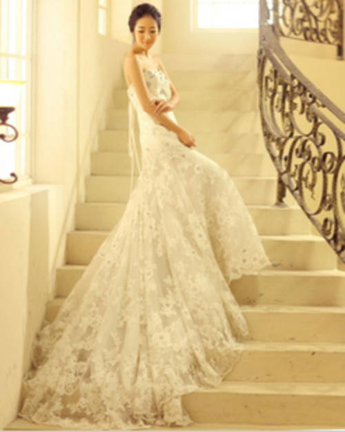 Wedding Dresses *Special* Elegent Strapless Lace Bridal Gown Wedding