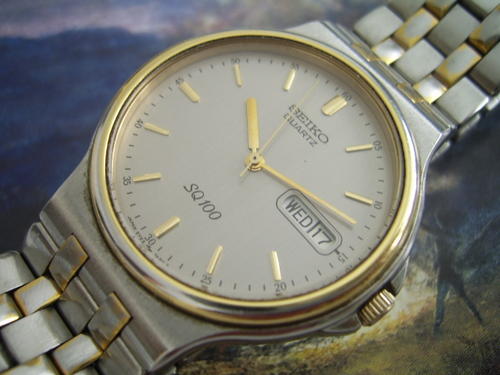 Men's Watches - SEIKO QUARTZ DAY DATE SQ100 2T0NE MANS WATCH was sold for   on 27 Feb at 22:01 by OneHotDeal in Cape Town (ID:33496316)