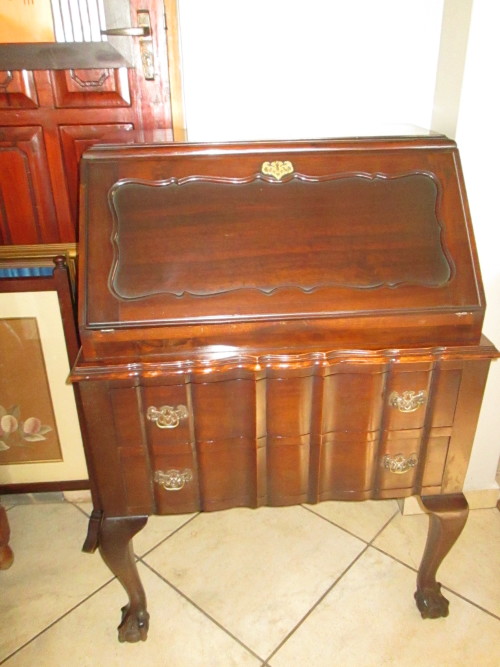 Vintage Imbuia Ball And Claw Writing, Ball And Claw Writing Desk