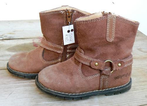 Shoes Brown Leather Walkmates Boots Size 9 Was Sold For R41 00 On 9 Apr At 12 01 By Classic Vintage In Cape Town Id