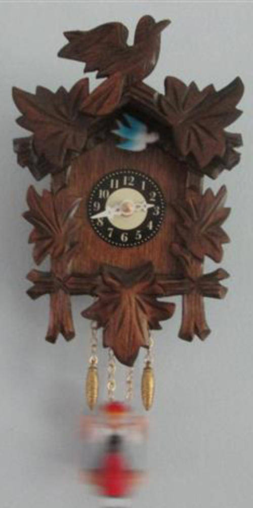 Cuckoo & Wall Clocks MINI VINTAGE WOODEN CUCKOO CLOCK WITH MOVING