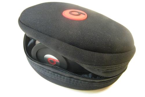 Beats by Dre Carry Case