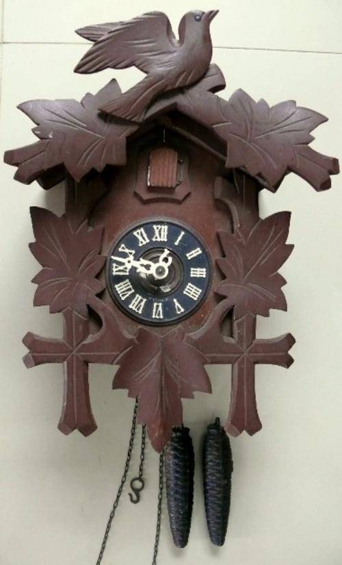Cuckoo & Wall Clocks GERMAN "REGULA" CUCKOO CLOCK,Pls see all images