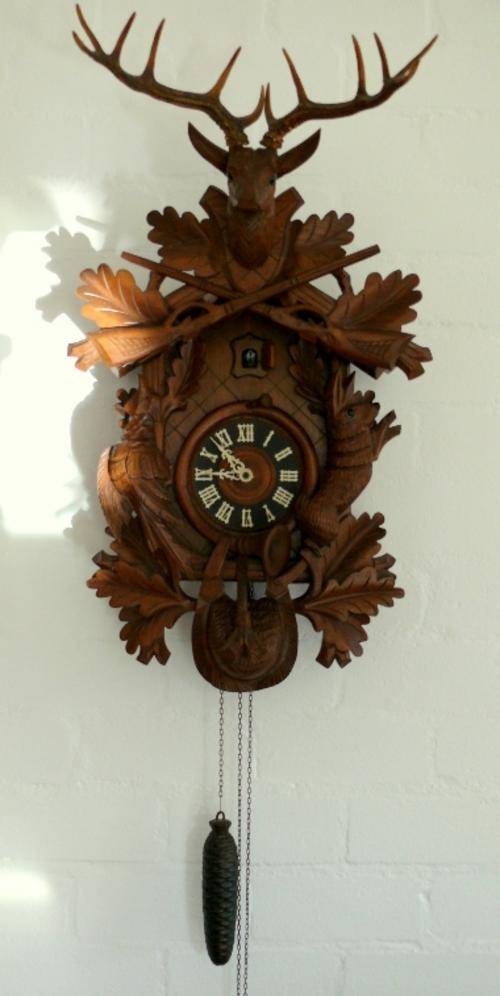 Cuckoo & Wall Clocks LARGE CARVED WOODEN CUCKOO HUNTING CLOCK,GERMAN
