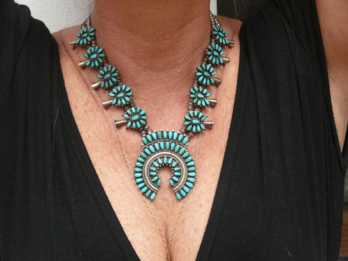 Navaho Indian jewellery silver and turquoise necklace