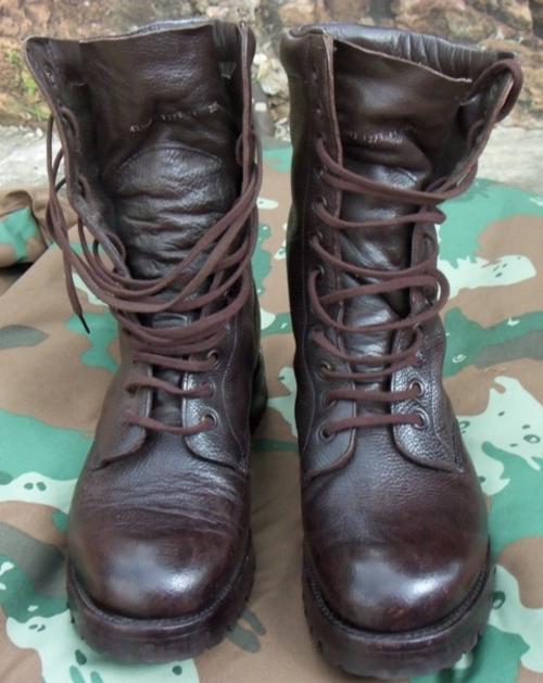 South African Army - Recce/Special Forces Jumper Boots was sold for ...