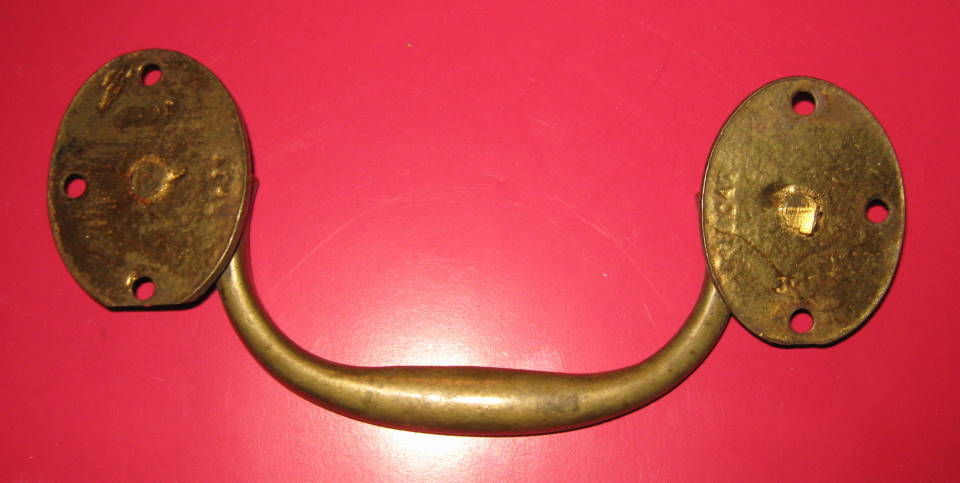 ANTIQUE BRASS HANDLE FOR CAMPAIGN AND MILITARY CHEST OF DRAWERS
