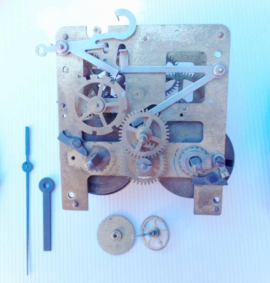 Other Clocks CLOCK MECHANISM AND OTHER CLOCK PARTS was sold for R450