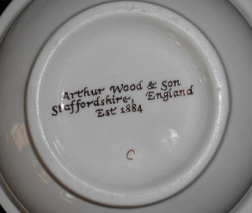 Vintage Arthur Wood & Sons Staffordshire Tea for One Teapot