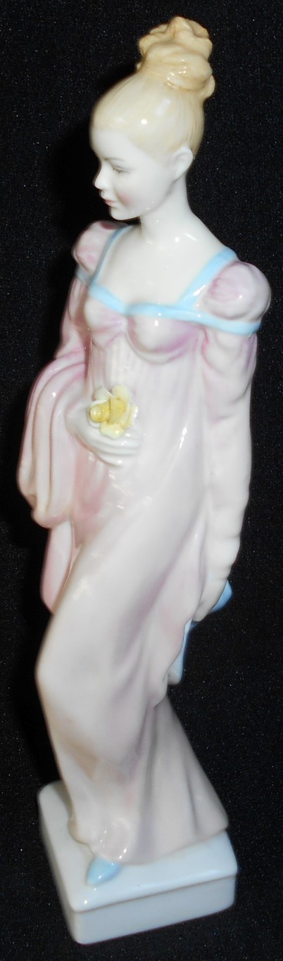 Royal Doulton Porcelain Lady Figurine Daphne