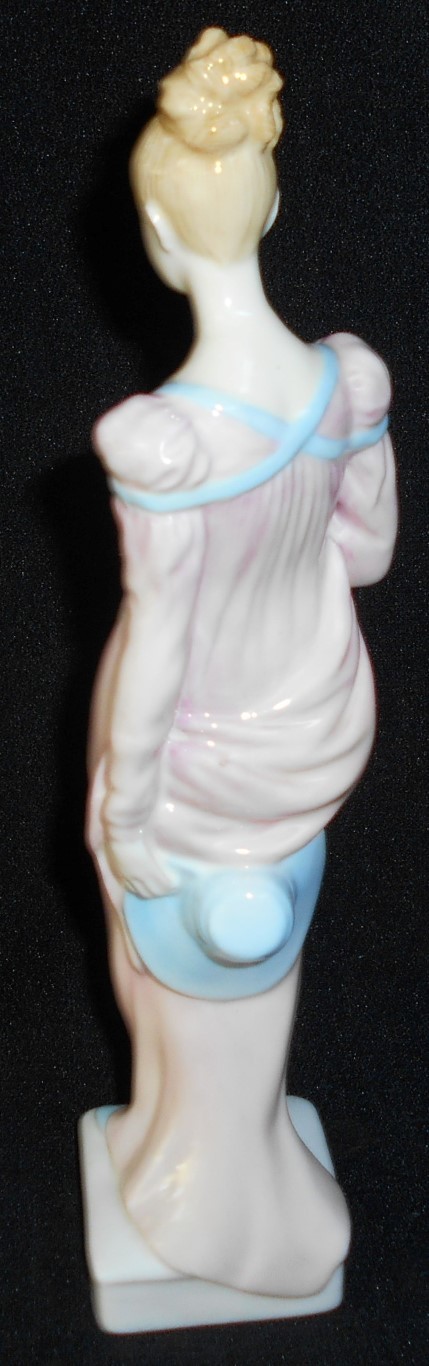 Royal Doulton Porcelain Lady Figurine Daphne