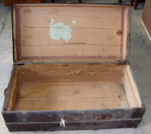 Vintage Ship Travelling Trunk w/Leather Handles