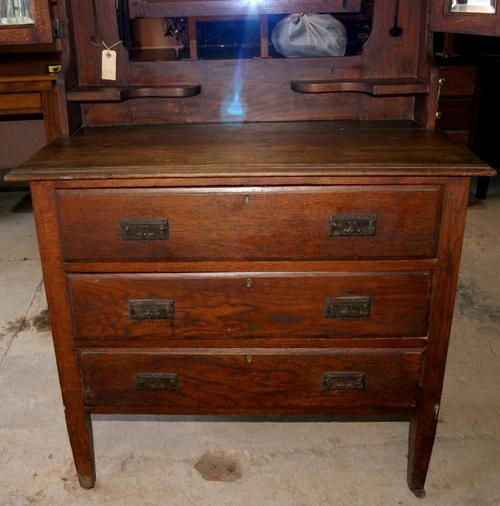 Oak Arts & Crafts 3 Drawer Dressing Table w/Casters