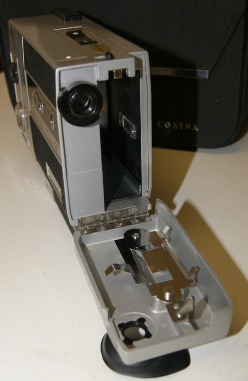 Vintage 1970's Cosina DL-40P Super 8 Handheld Movie Camera