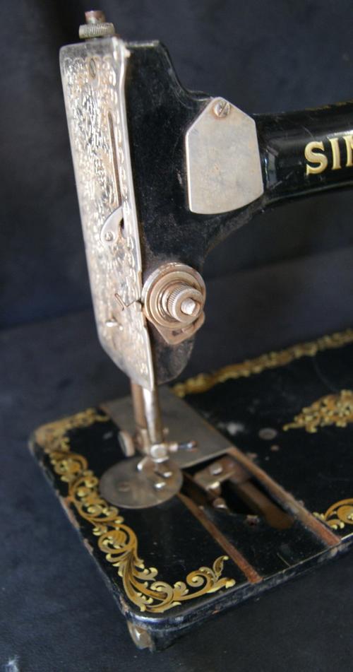 singer-class-128-sewing-machine