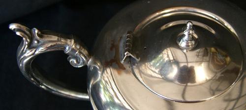 Antique Georgian Style Silver Plated Tea/Coffee Pot