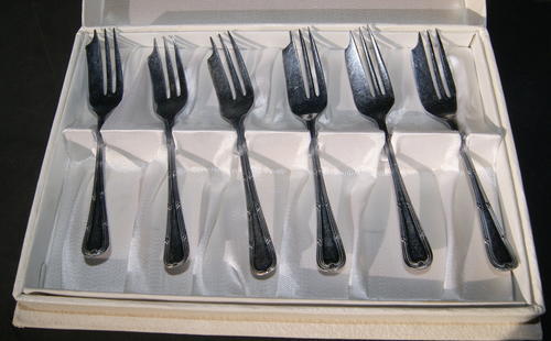 Vintage 6pc Chrome Plated Cake Fork Set