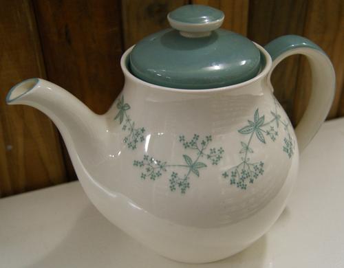 Vintage Royal Doulton Queenslace Teapot  - D6447
