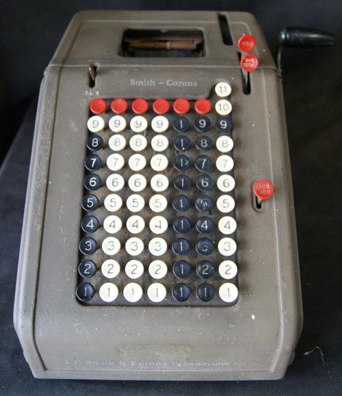 Vintage 1947 Smith Corona Portable Adding Machine