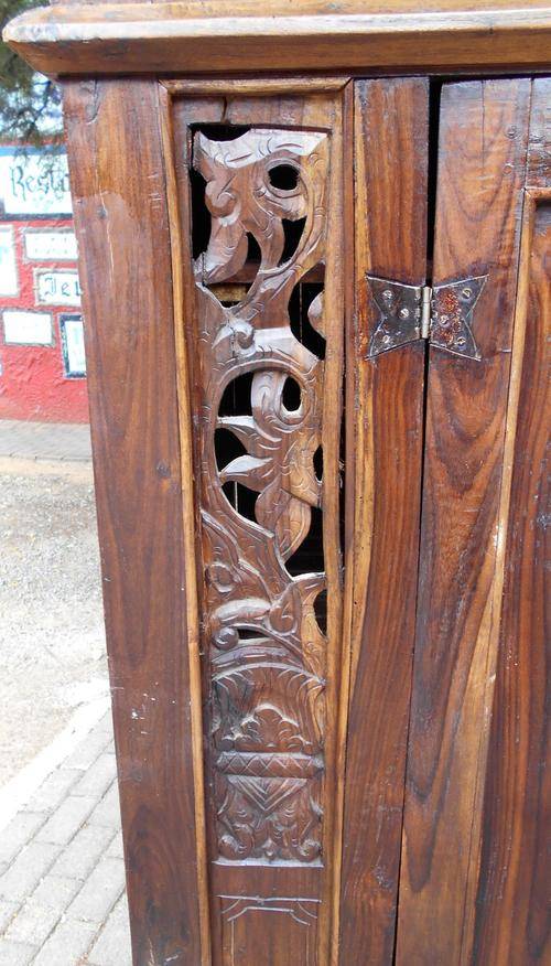 Large Rhodesian Teak Double Door Tall Linen was