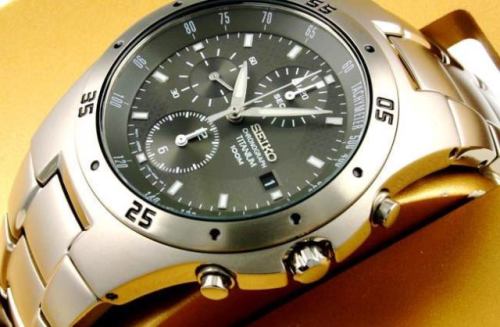Men's Watches - New SEIKO (FULL TITANIUM)*SND419* Chronograph Gents Watch"SUPER LIGHT AND TOUGH!!" sold for R1,375.00 on 6 at 16:31 by TIME 4 ALL in (ID:74349350)