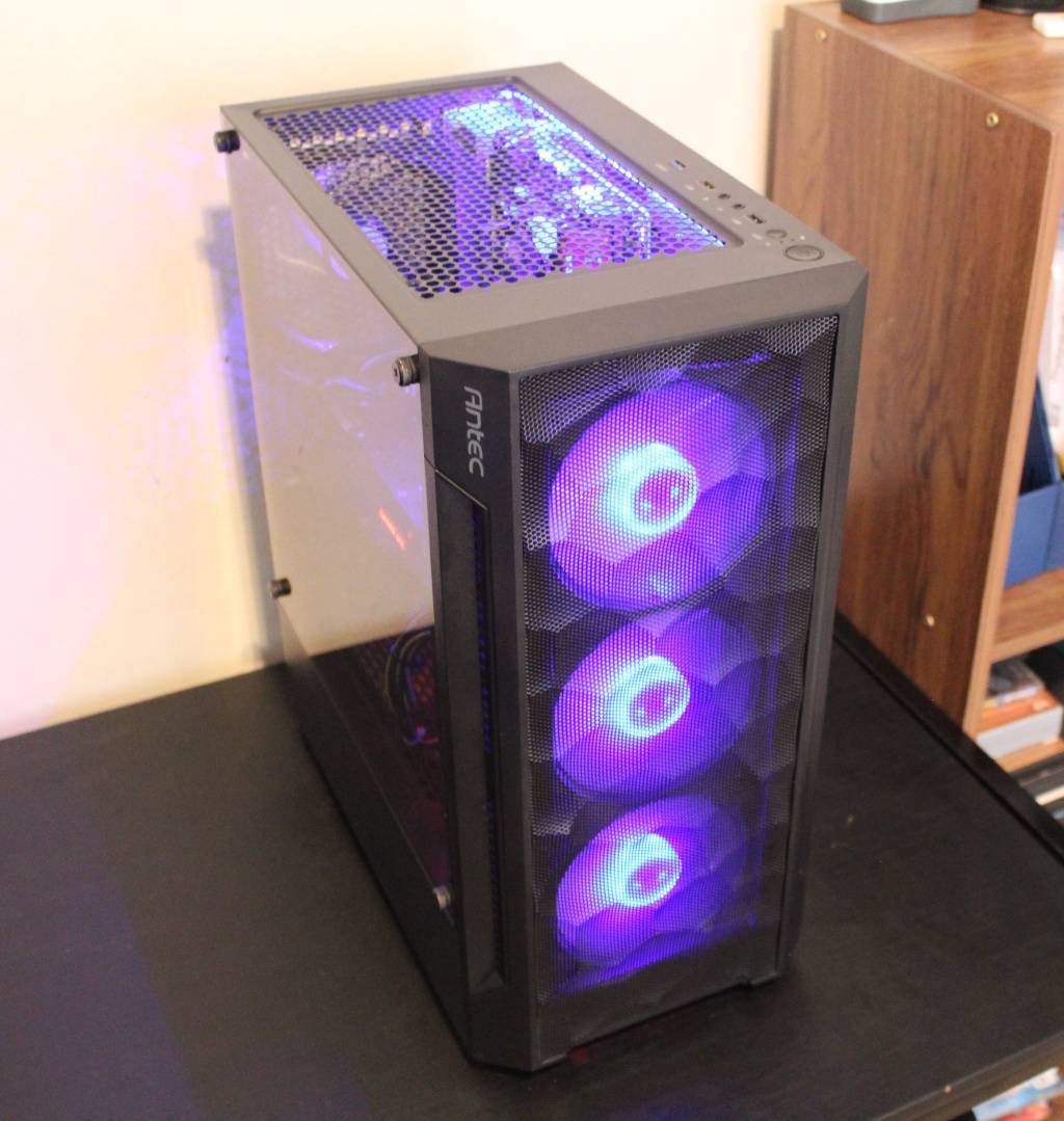 PC Desktops & AllinOnes Black Friday Deal! Gaming PC (i5 8400 6