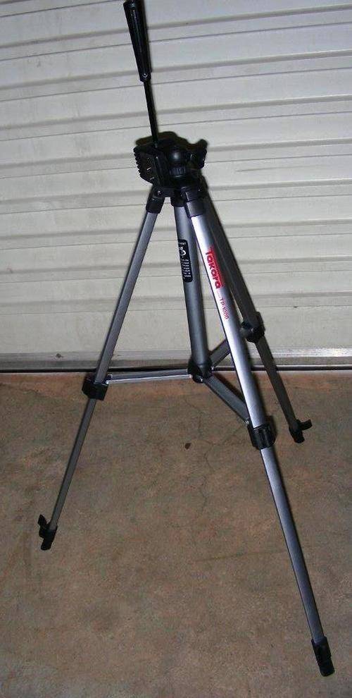 Complete Tripods - TAKARA Tripod stand TP 1000 -Outdoors